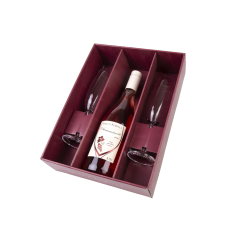 Víno z Kobylí Dárkový set perlivé víno Svatovavřinecké rosé + 2 skleničky